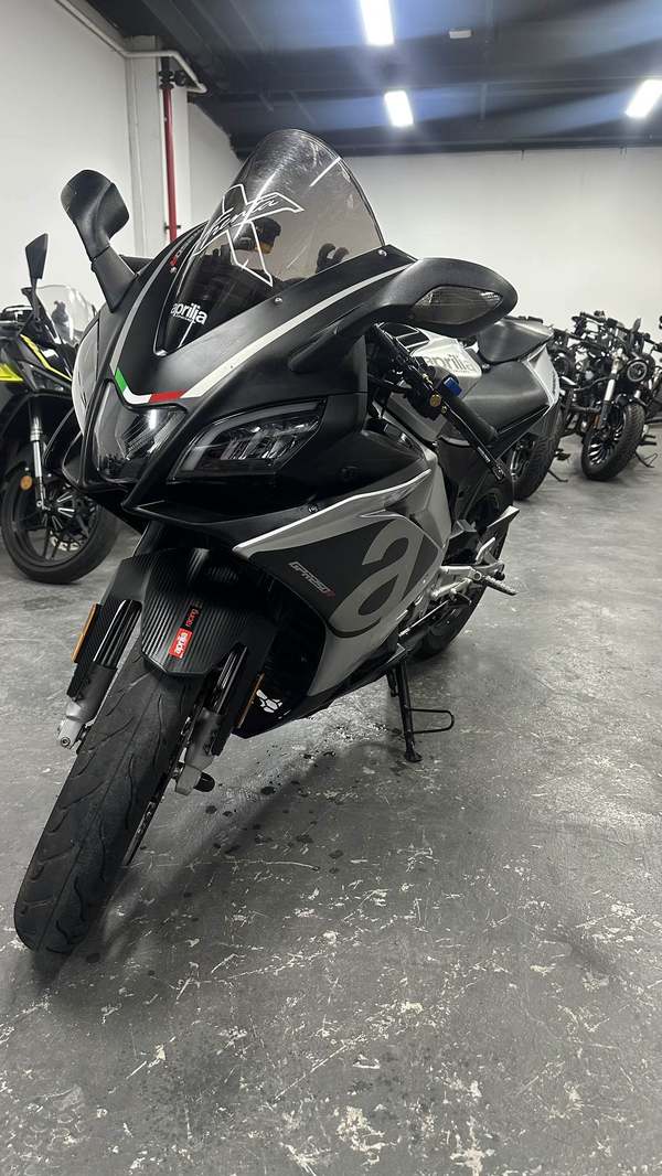 宗申阿普利亚 GPR250R