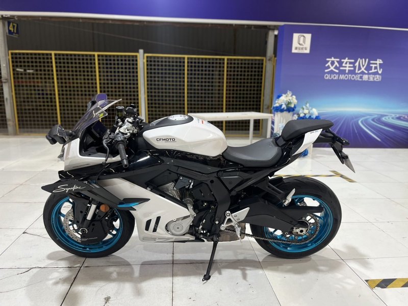 春风 675SR