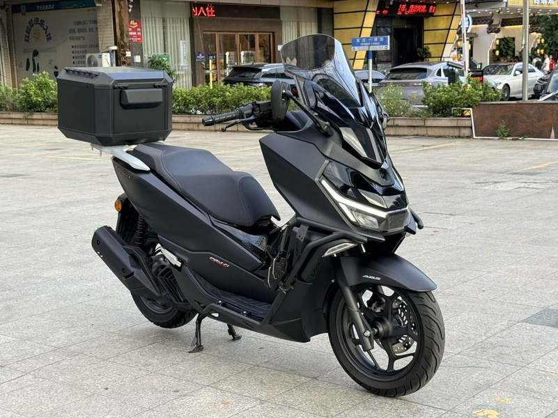新大洲本田 NS150GX