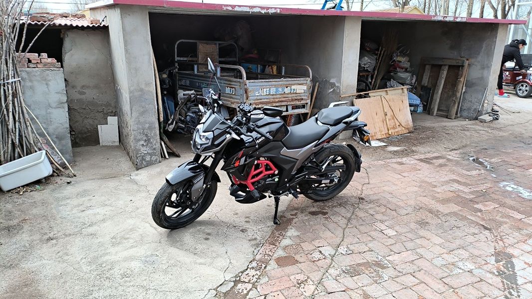 豪爵 DR150