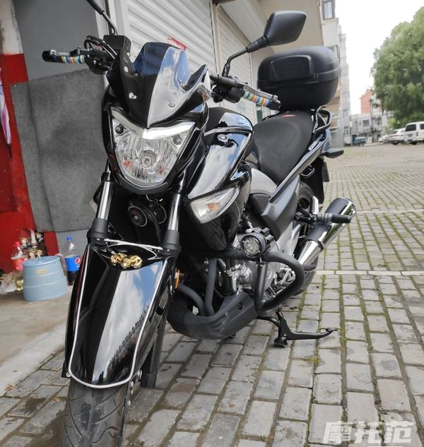 豪爵铃木 骊驰 GW250