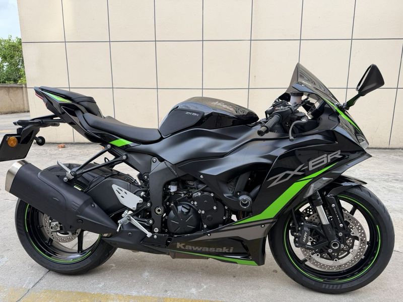 川崎 Ninja ZX-6R 