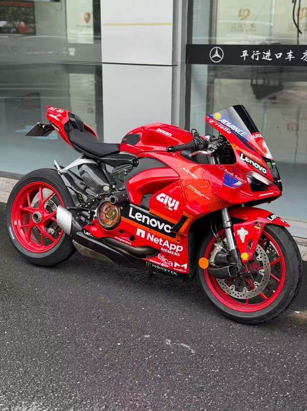 杜卡迪 Panigale V2