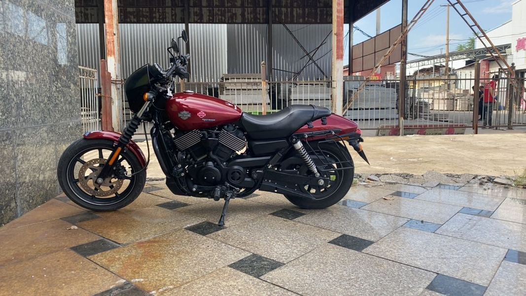 哈雷戴维森 Street 750