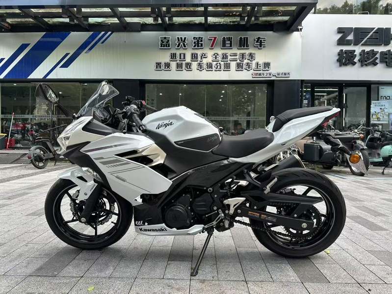 川崎 Ninja 400
