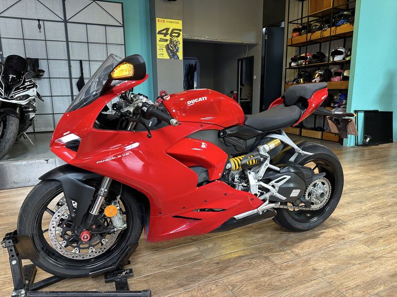 杜卡迪 Panigale V2