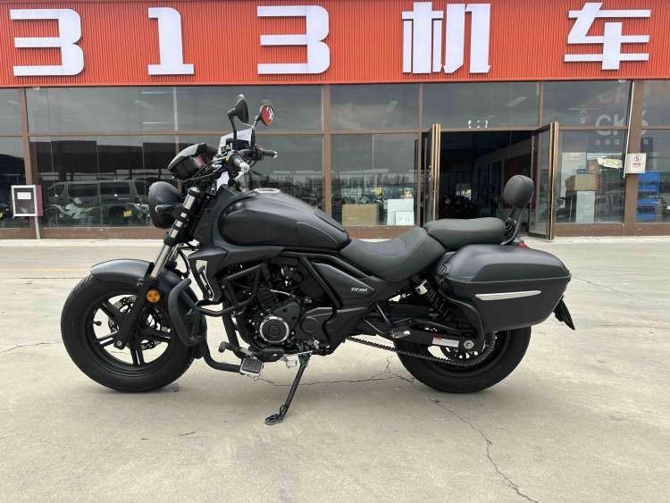 豪爵 TR300