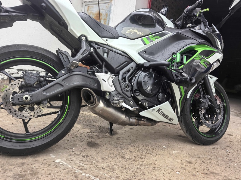 川崎 Ninja 650 