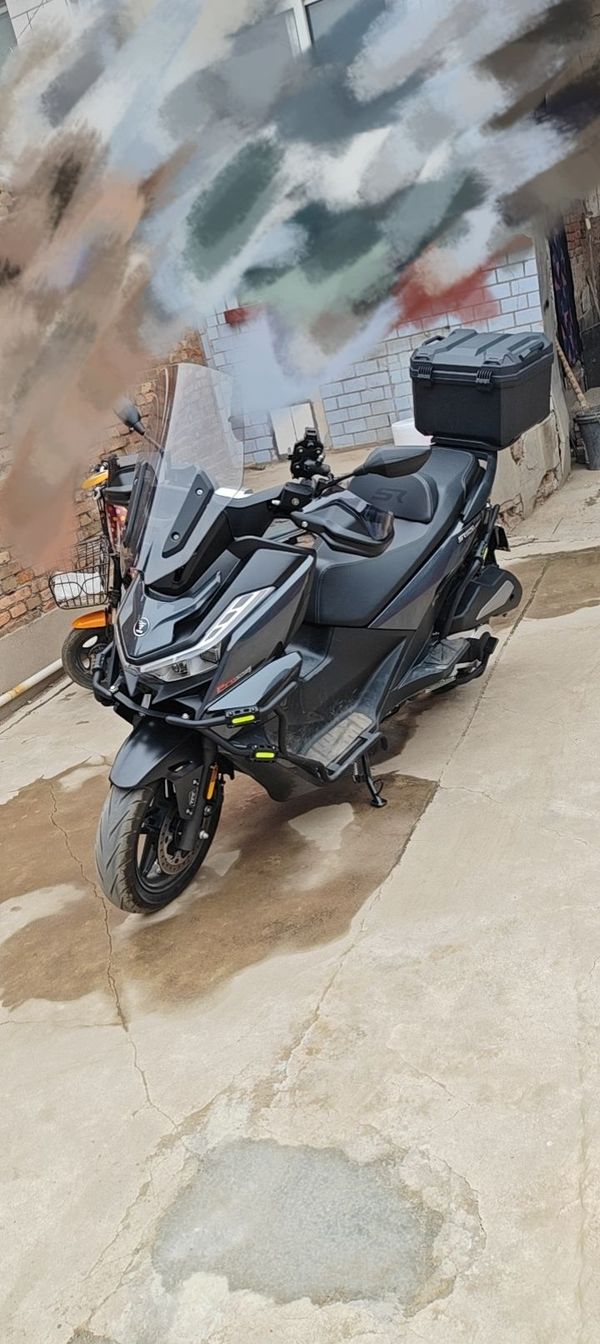 无极 SR250GT