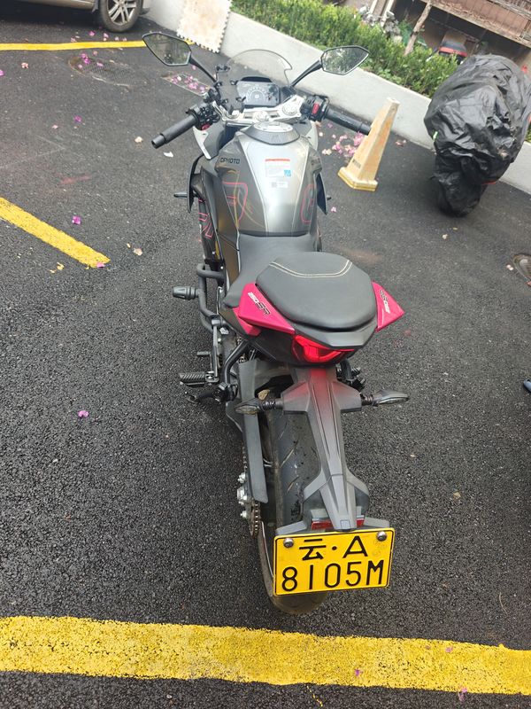 春风 250SR