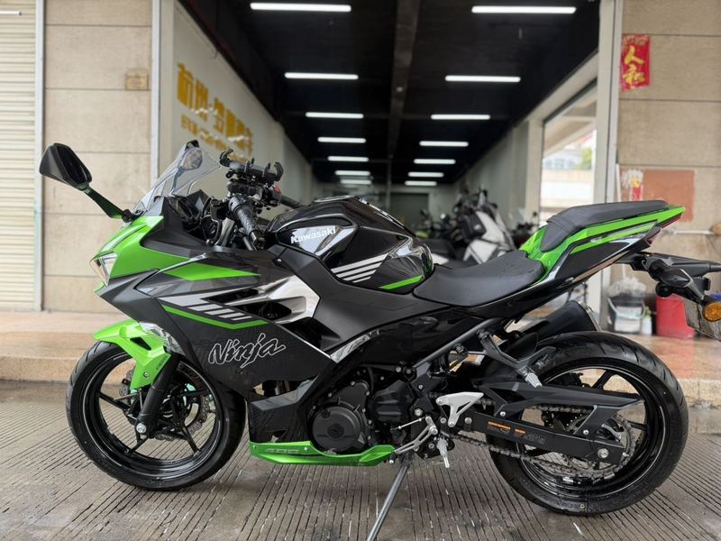 川崎 Ninja 400