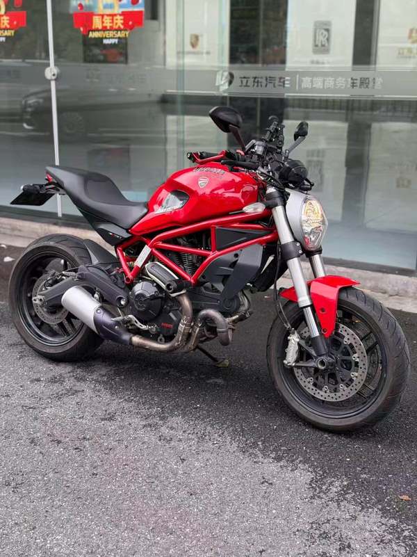 杜卡迪 Monster 797