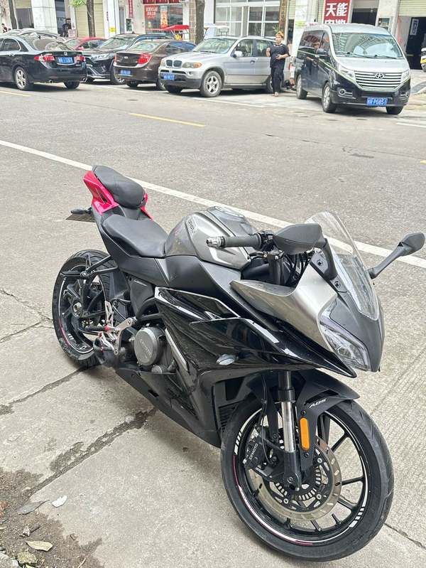春风 250SR