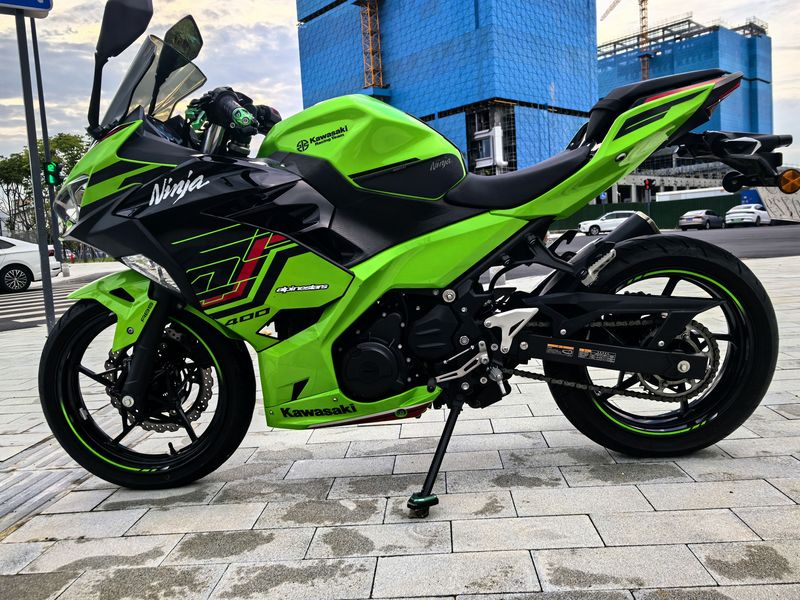 川崎 Ninja 400