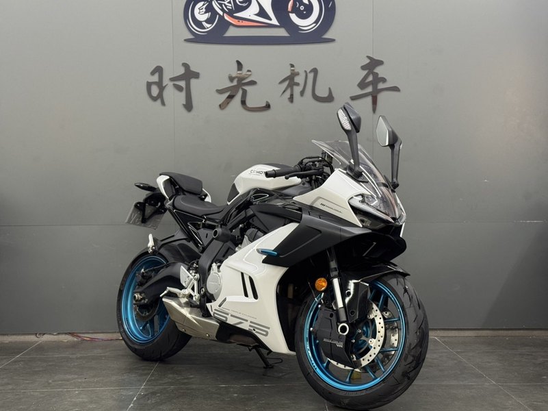 春风 675SR