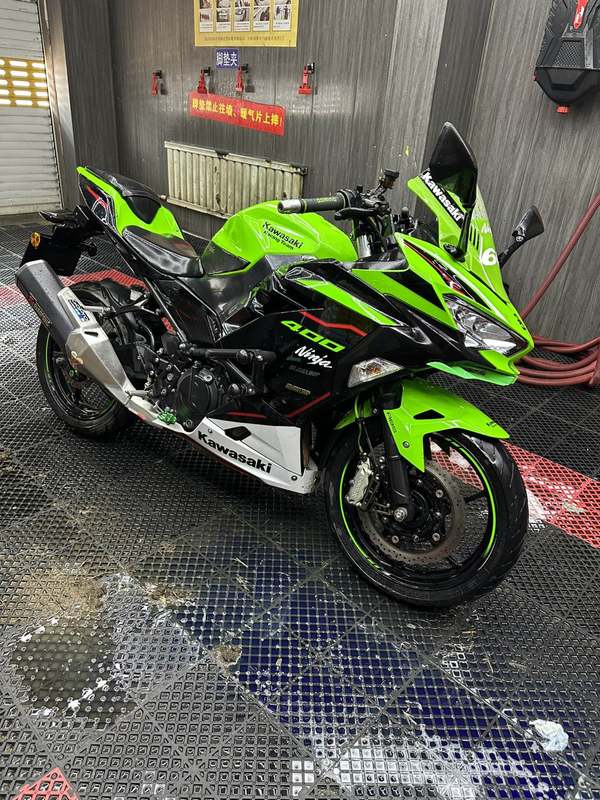 川崎 Ninja 400