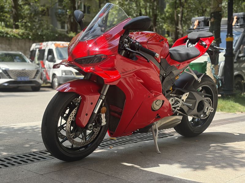 杜卡迪 Panigale V4