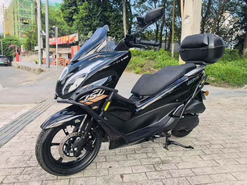 豪爵 UFR150