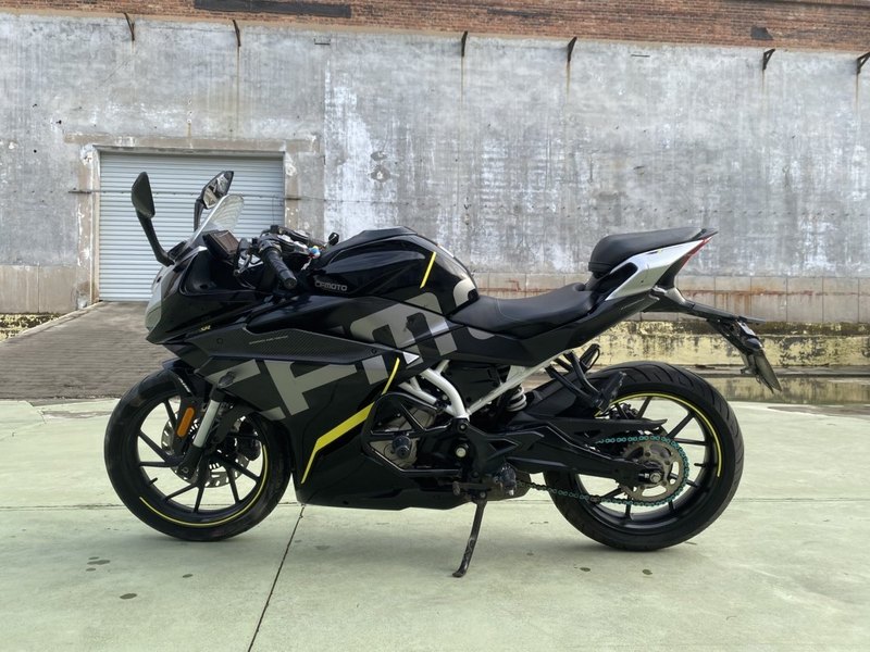 春风 250SR