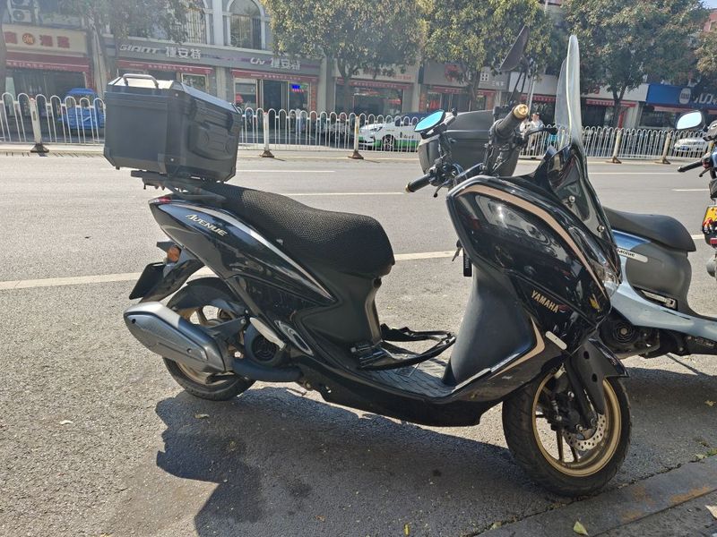 建设雅马哈 巡鹰125