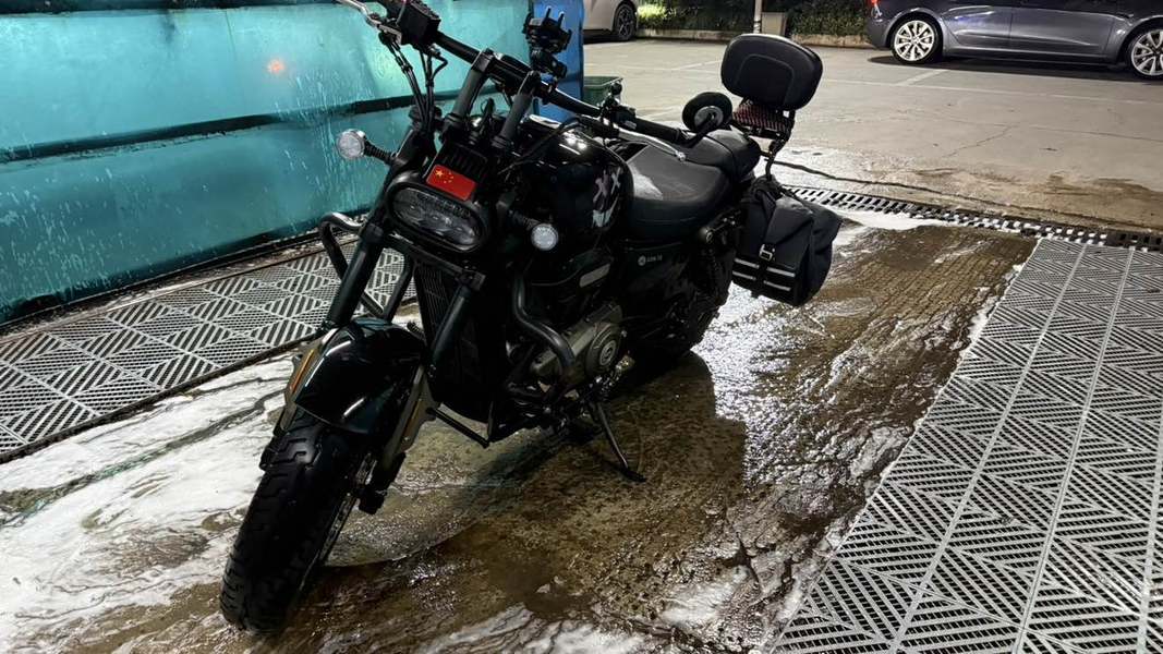 QJMOTOR 闪350
