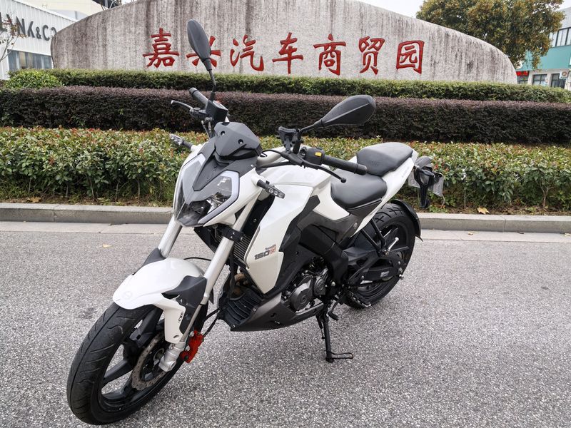 贝纳利 小迅龙 BN150S