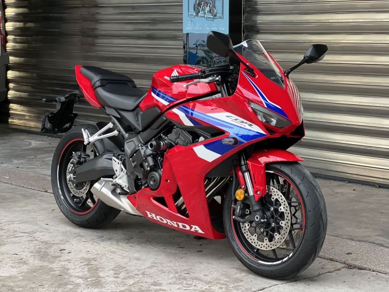 本田DREAMWING CBR650R