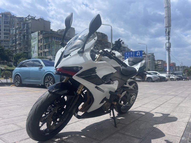 QJMOTOR 赛450