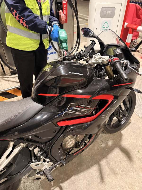 QJMOTOR 赛150