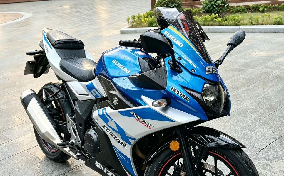 豪爵铃木 GSX250R