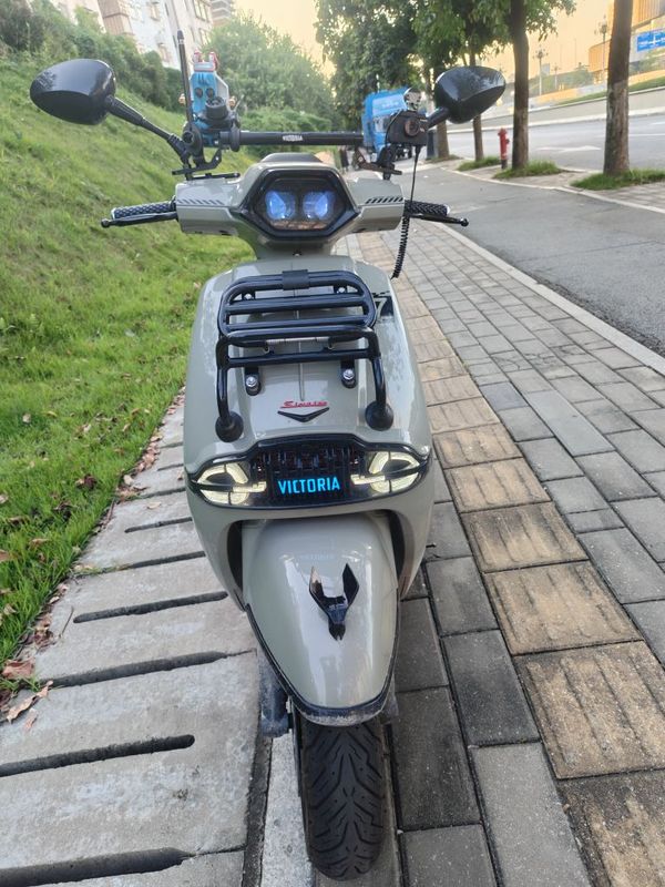 维多利亚 Sixties 250Si