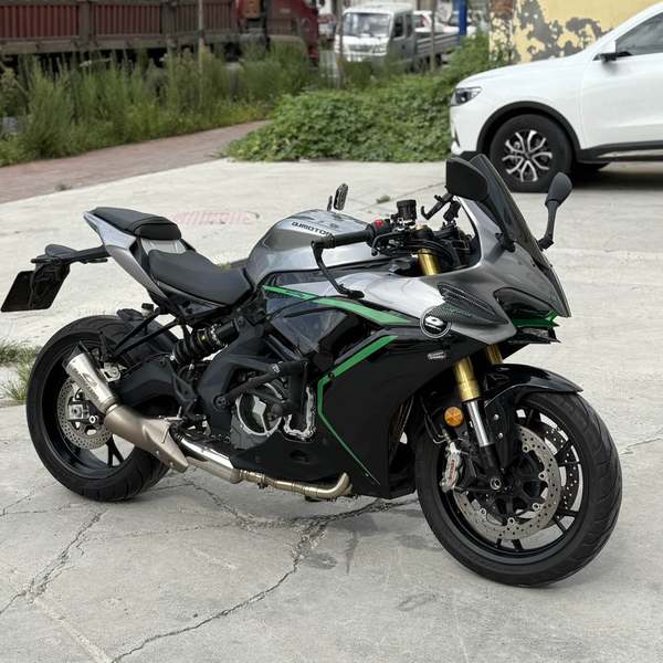 QJMOTOR 赛600