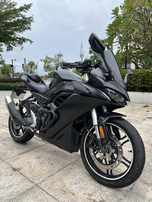 无极 250RR