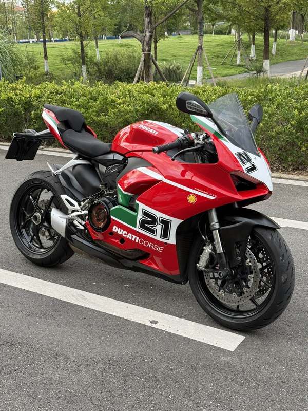 杜卡迪 Panigale V2