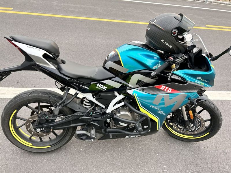 春风 250SR