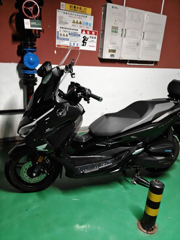 本田WING NSS350