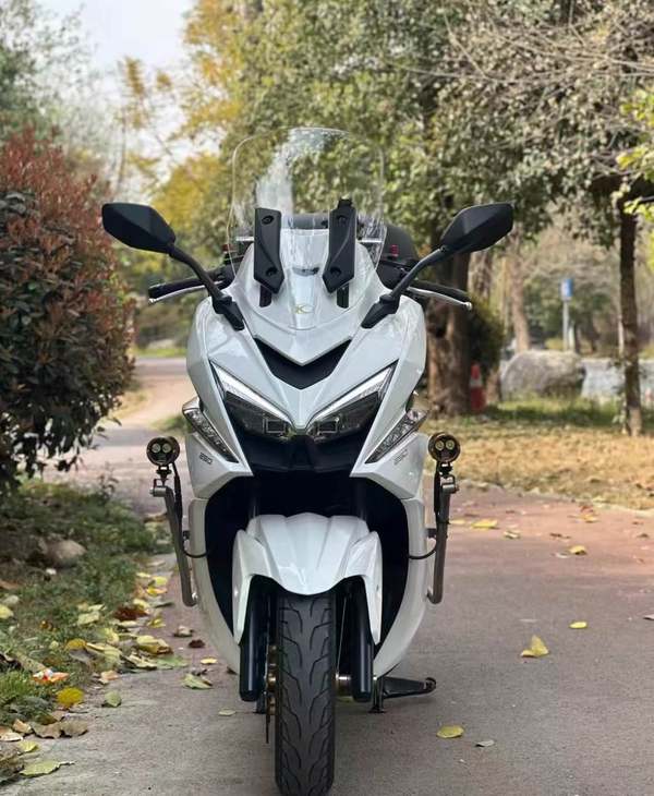 光阳 赛艇 ST250