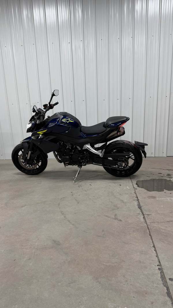 春风 800NK