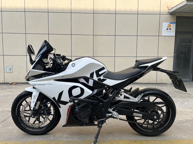 凯越 250RR 刺鸟