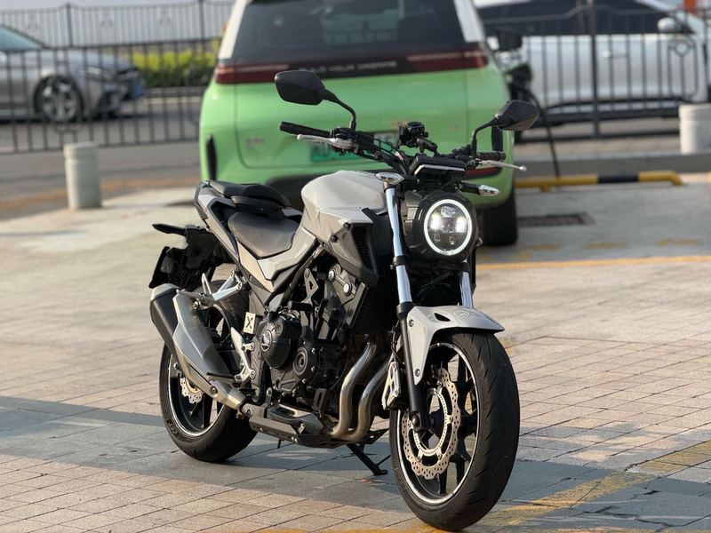 本田WING CB400F
