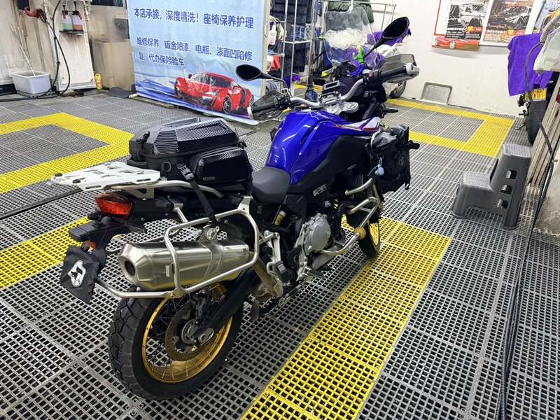 宝马 F 850 GS