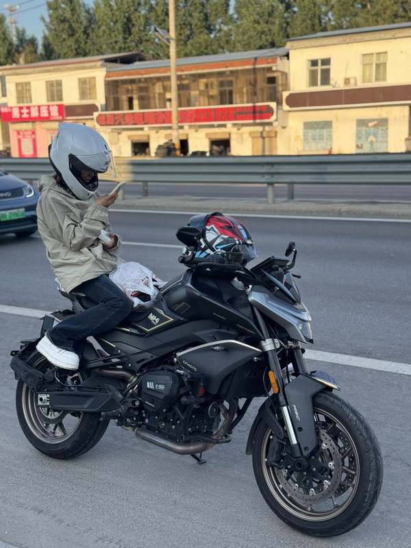 春风 800NK