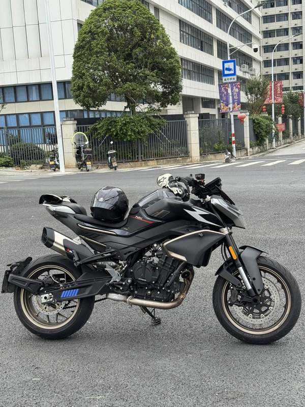 春风 800NK