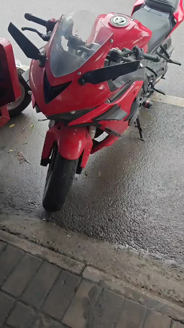 QJMOTOR 赛600