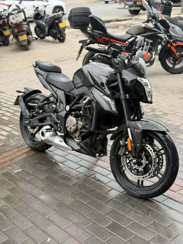 无极 300R