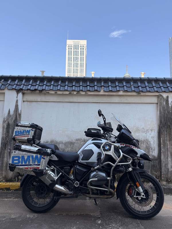 宝马 R 1200 GS