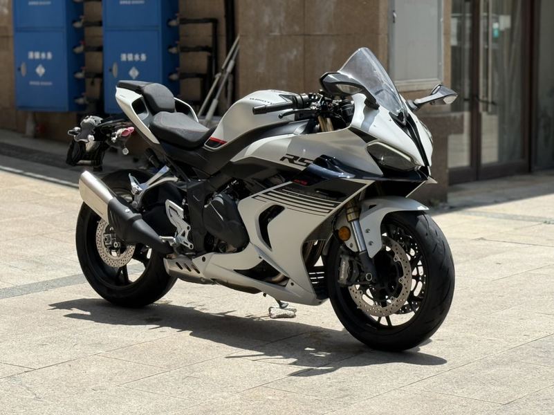 QJMOTOR 赛600