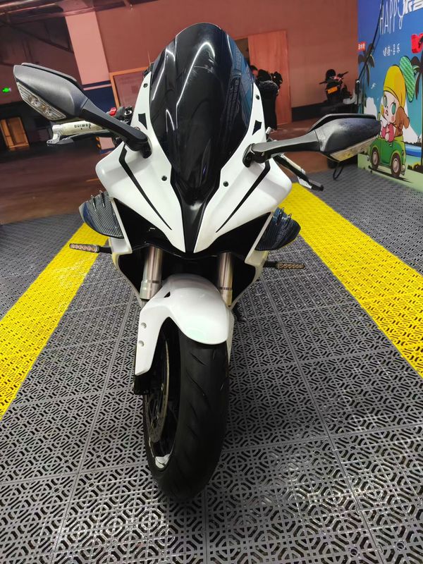 QJMOTOR 赛600
