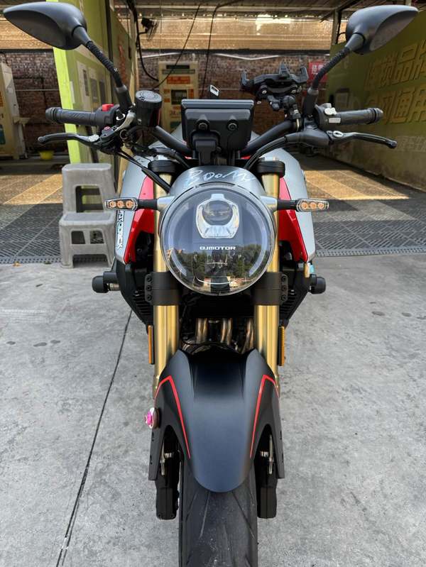 QJMOTOR 追600