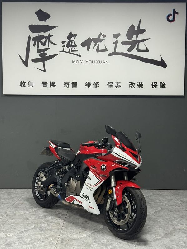 QJMOTOR 赛600